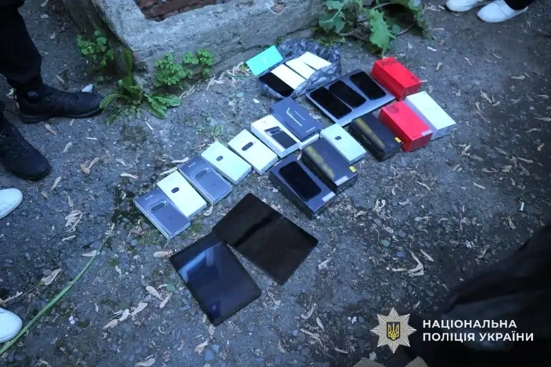 Крадіжка на пів мільйона в Ужгороді: поліція затримала злодія менш ніж за добу