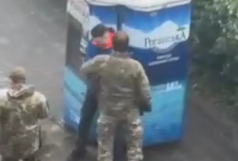 У Харкові військовослужбовцю ТЦК оголосили підозру за побиття місцевого мешканця під час перевірки документів