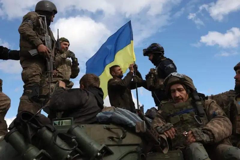 Попередження для перевізників: на закарпатських КПП тиждень триватимуть перевірки вагового обладнання