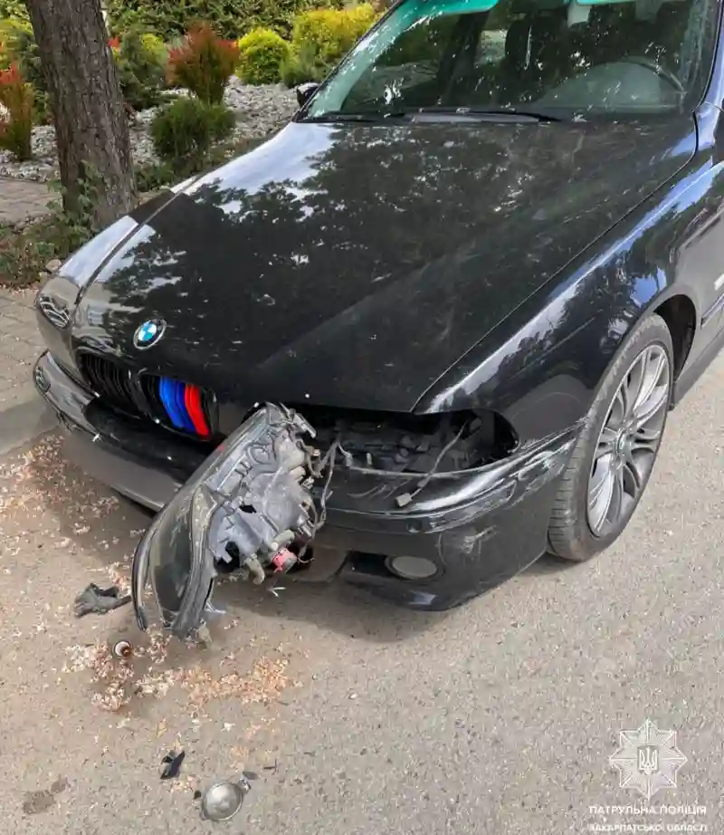 На Закарпатті затримали водійку, яка втекла з місця ДТП: поліція склала одразу три адмінматеріали