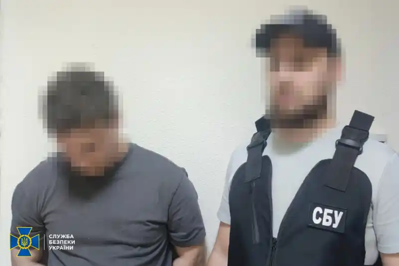 СБУ викрила 16-річного коригувальника ударів: працював на ГРУ за гроші